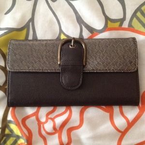 Old Navy Brown Faux Leather Wallet