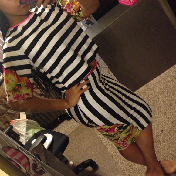 Brand new 2 piece  set