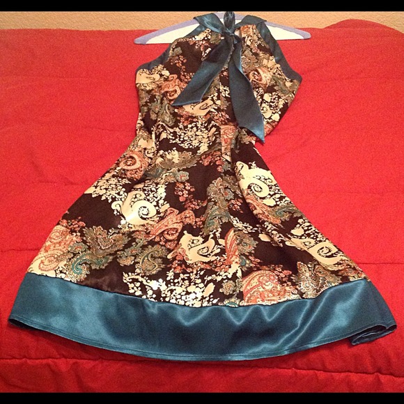 Silky, halter dress