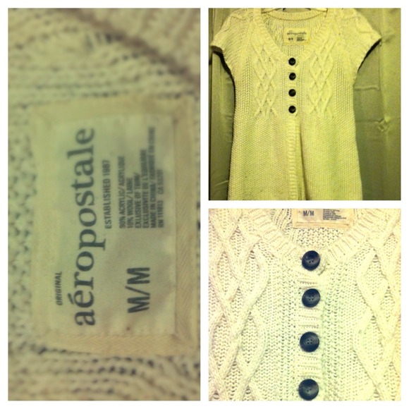 Aeropostale button up sweater!