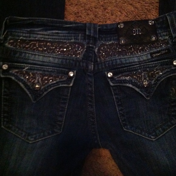 ●SOLD●Size 29 Bootcut Miss Me's REDUCED😍