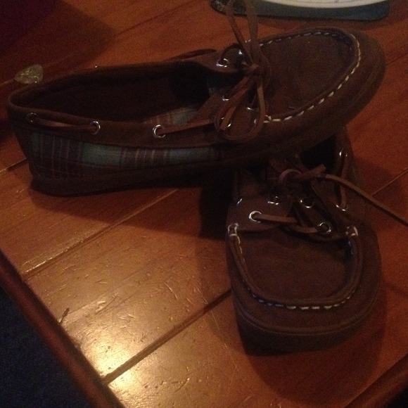 Blue &brown plaid Rock&Candy moccasins. Worn once. - Picture 1 of 1