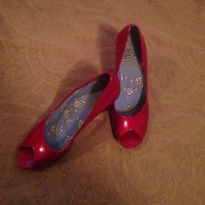 Stuart Weitzman Wedges