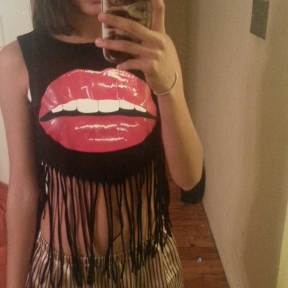 Fringe crop top