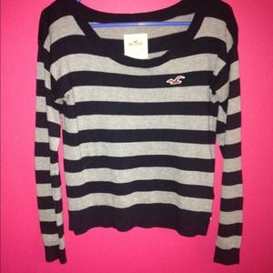 Hollister sweater