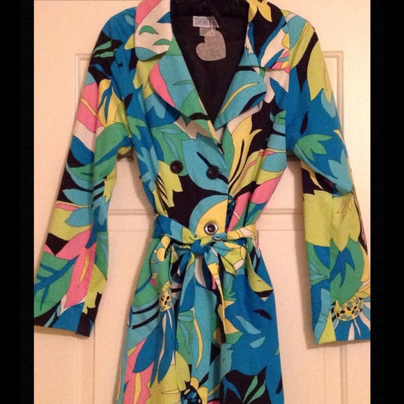 Vibrant, spring coat