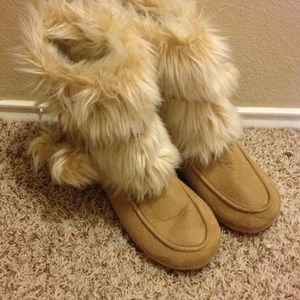 Fuzzy boot styled house slippers NEVER WORN