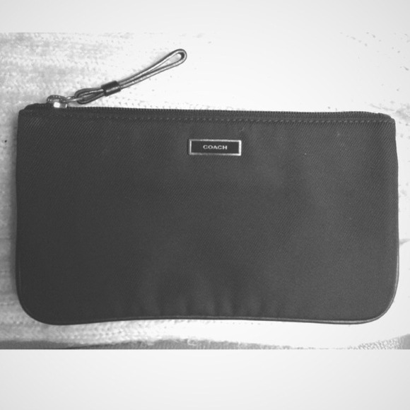 New Coach Flat Zip Case in Black