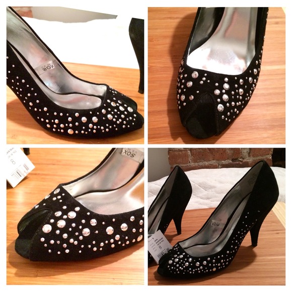 Sigerson Morrison Divya studded heels. - Picture 4 of 4