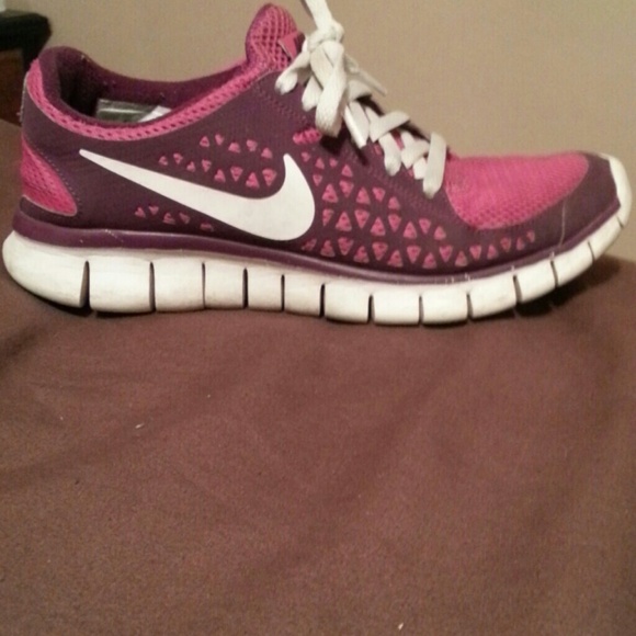 Nike Free Runs