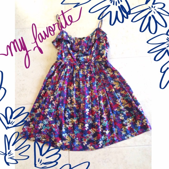 Urban Outfitters Dresses & Skirts - Urban Outfitters Floral Dress