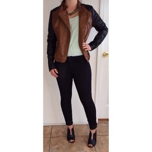 🎉🎀HOST PICK🎀🎉Faux leather jacket