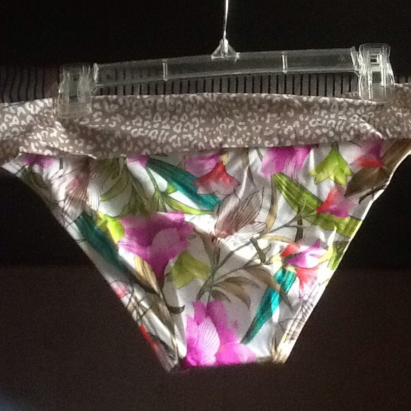 🎁Victoria's Secret Forever Sexy Fold Over Bottom - Picture 3 of 13