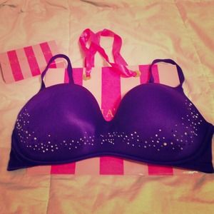 Victoria's Secret Push-up Bra 34DD