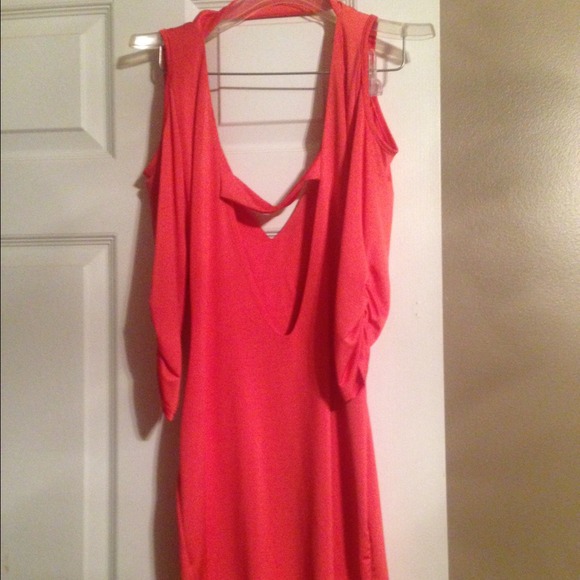 Sexy form-fitting orange dress w/ beaded detailing - Picture 2 of 3