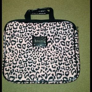 Betsy Johnson lap top case