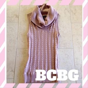 BCBGMaxAzria Sweaters - BCBG Cowl Neck Sweater Vest BCBGMaxAzria Sweaters - BCBG Cowl Neck Sweater Vest