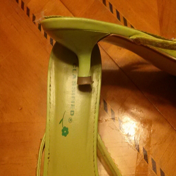 Sandals - Picture 2 of 2