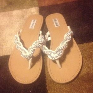 Not Rated shoes size 7