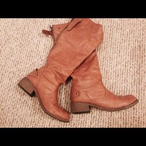 Rampage Boots💖💖💋