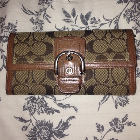 Coach wallet