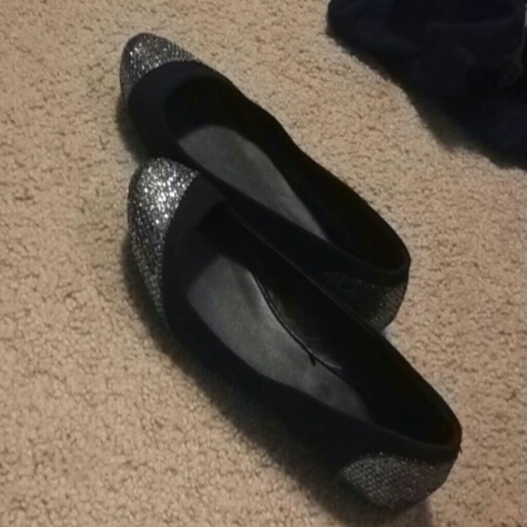 Fancy Flats - Picture 3 of 3