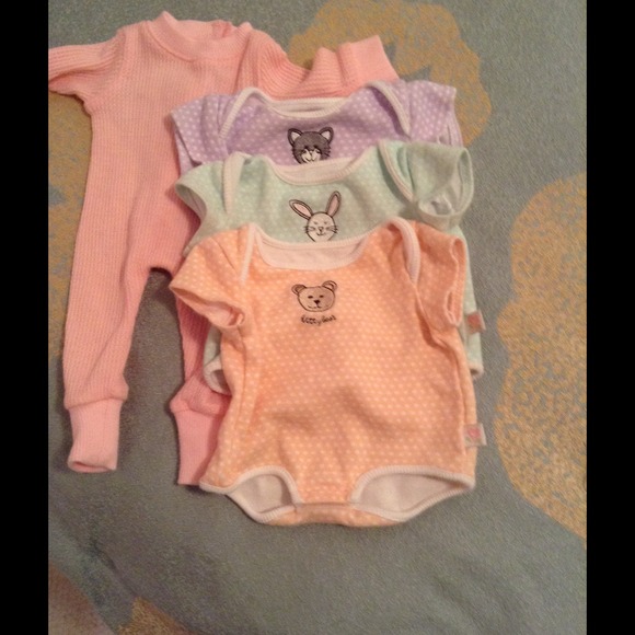 AG set of three onesies and one thermal pj