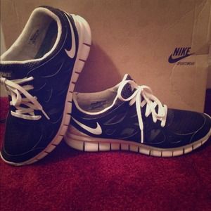 NIKE Free Run 2 Dames 👟👟 Price: FIRM