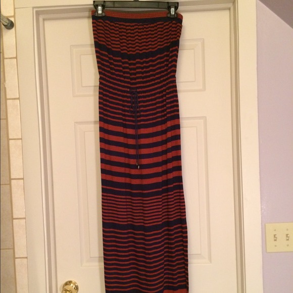 Strapless Maxi - Picture 2 of 3