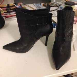 Brand new Jeffrey Campbell booties