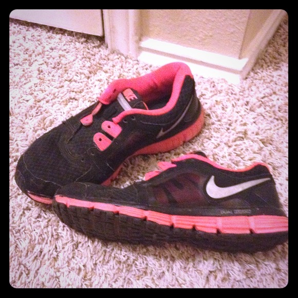 Used Nike Dual Fusion