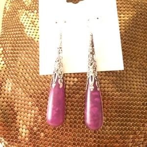 Drop Purple and silver earrings.