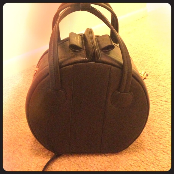 Marc Jacobs handbag,