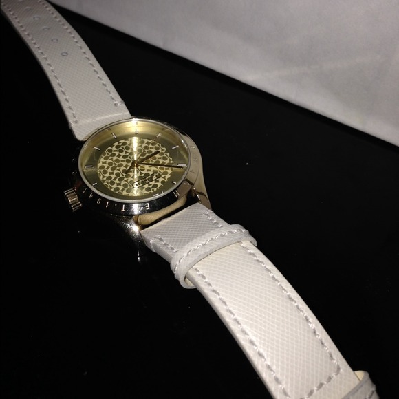 Coach watch     Authentic !! main image 2