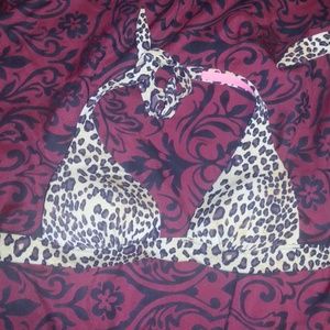 VS leopard bikini top