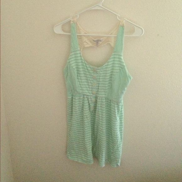 Oneill mint color dress size M can fit Small