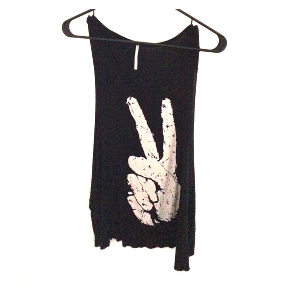 Freesize peace tank top NWOT