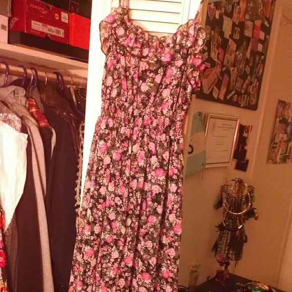 Maxi dress