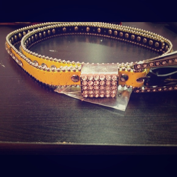 Rhinestone belt