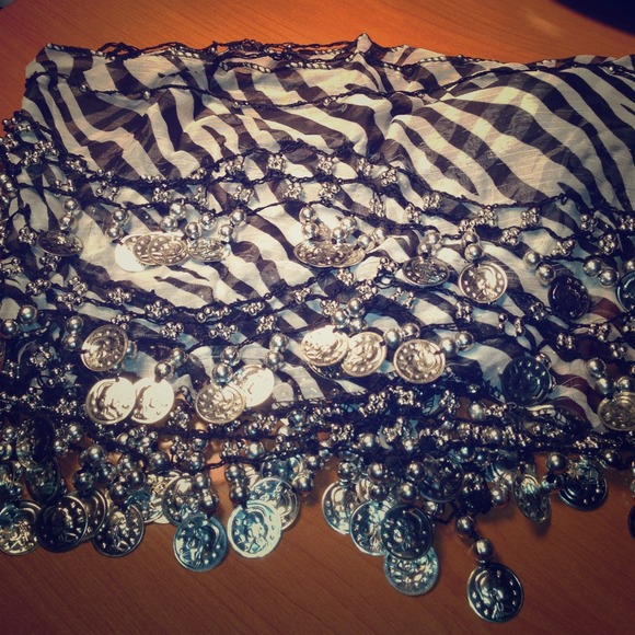 Zebra Print Hip Scarf ✨