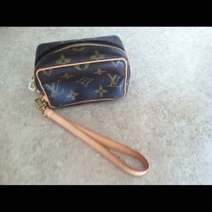 Louis Vuitton Wapity