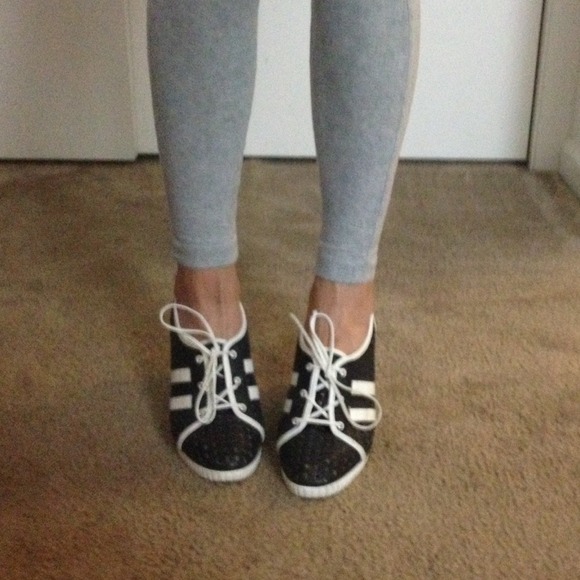 Michael Kors Shoes - sold