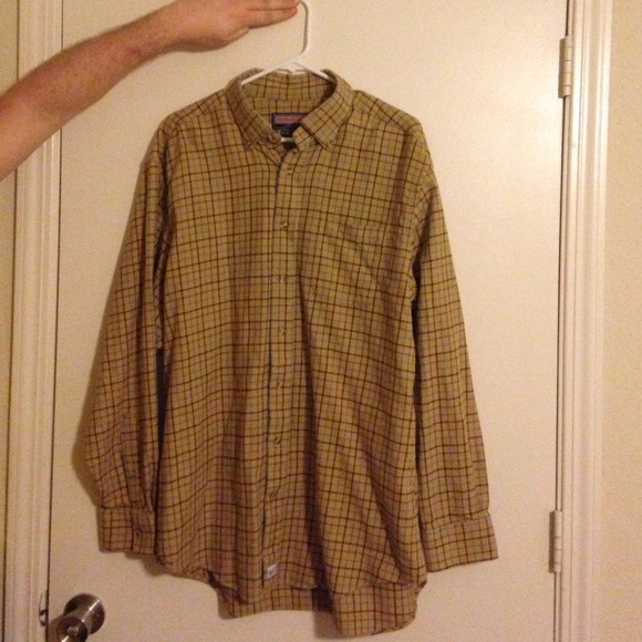 Vineyard Vines Mens Flannel NWOT