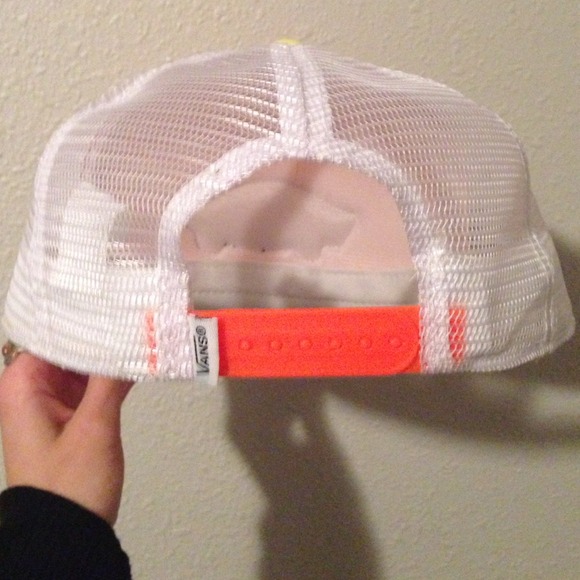 VANS retro/neon trucker hat - Picture 3 of 4
