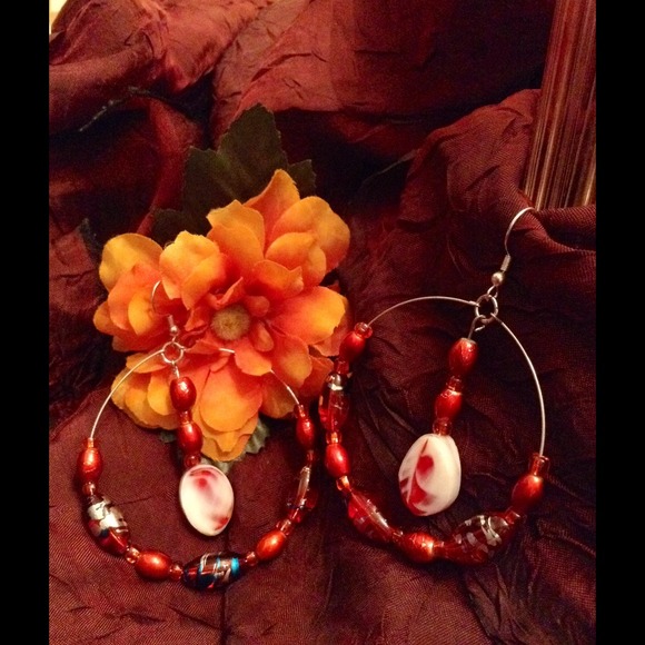 Earrings - Picture 2 of 2