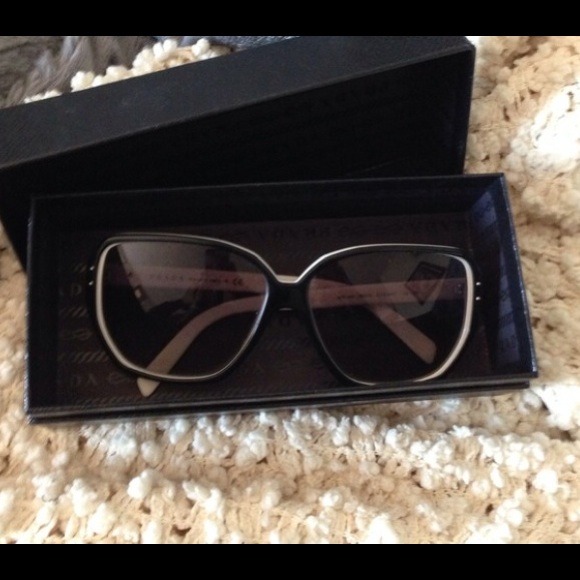 AUTHENTIC prada sunglasses