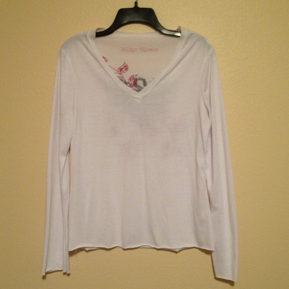 White long sleeve cotton T-shirt