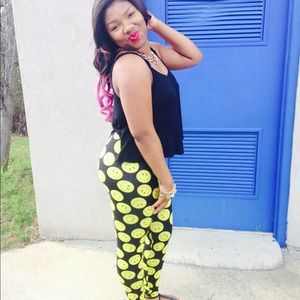 Smiley face leggings ..