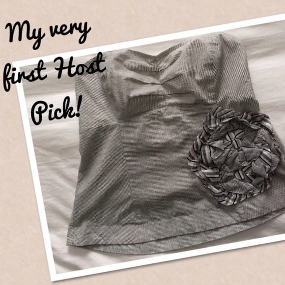 🎉Host Pick🎉 Anthropologie Strapless Top