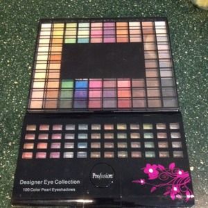 Eyeshadow palette bundle